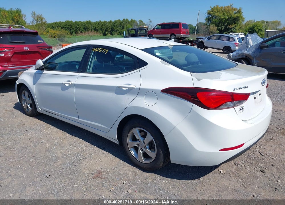 2015 HYUNDAI ELANTRA SE VIN: 5NPDH4AEXFH593728
