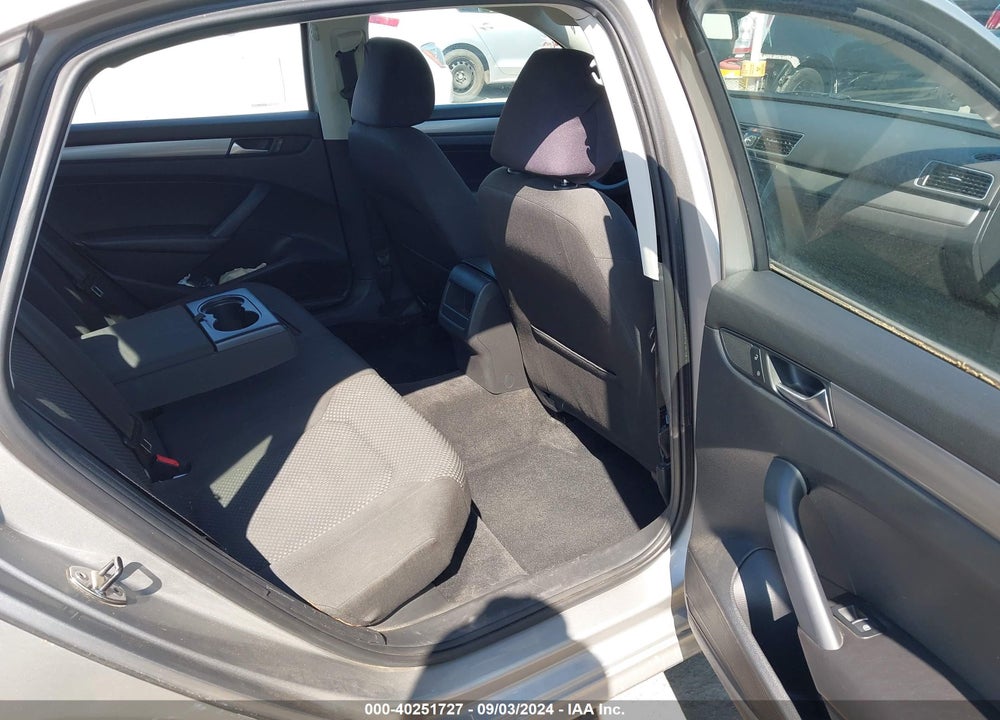 2012 VOLKSWAGEN PASSAT 2.5L S VIN: 1VWAP7A30CC014322