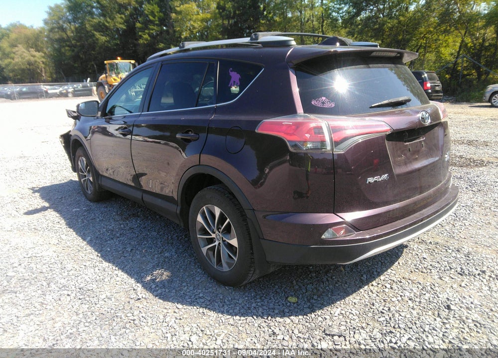 2016 TOYOTA RAV4 XLE VIN: 2T3RFREV5GW473686