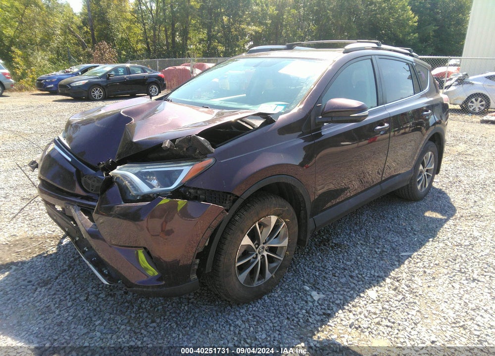 2016 TOYOTA RAV4 XLE VIN: 2T3RFREV5GW473686