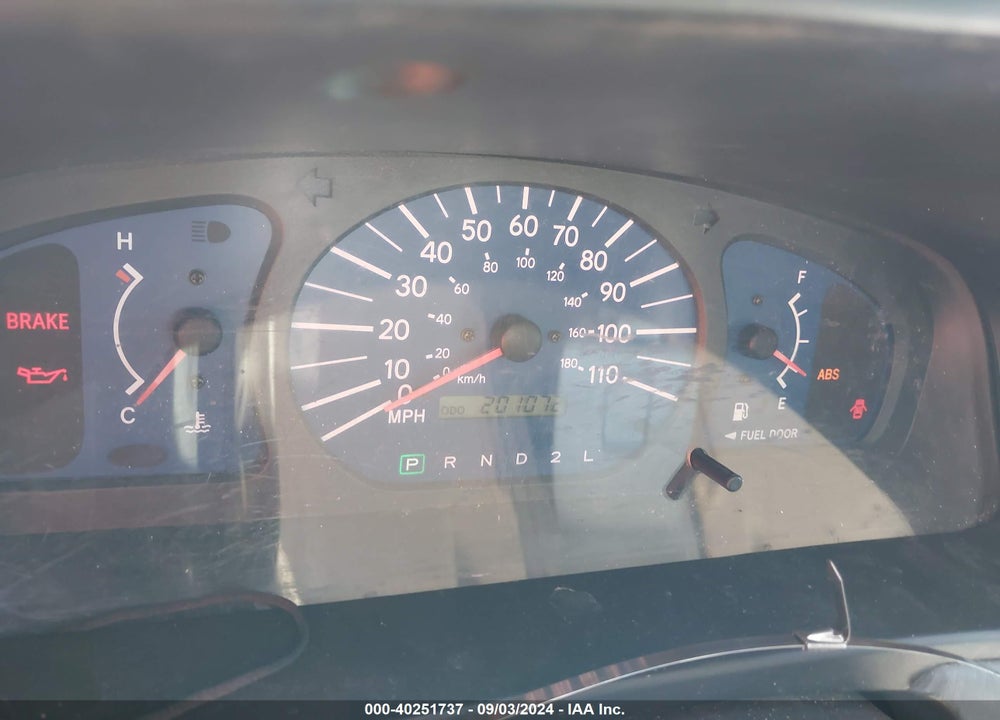 2002 TOYOTA SIENNA CE VIN: 4T3ZF19C72U446508
