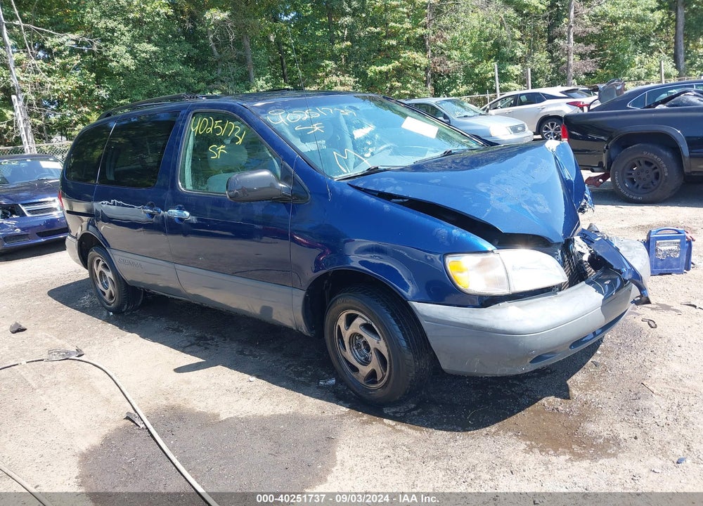 2002 TOYOTA SIENNA CE VIN: 4T3ZF19C72U446508