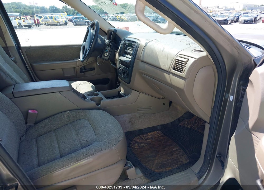 2004 FORD EXPLORER VIN: 1FMZU62K44UB57666