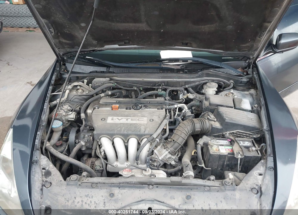 2007 HONDA ACCORD VIN: 1HGCM567X7A042202