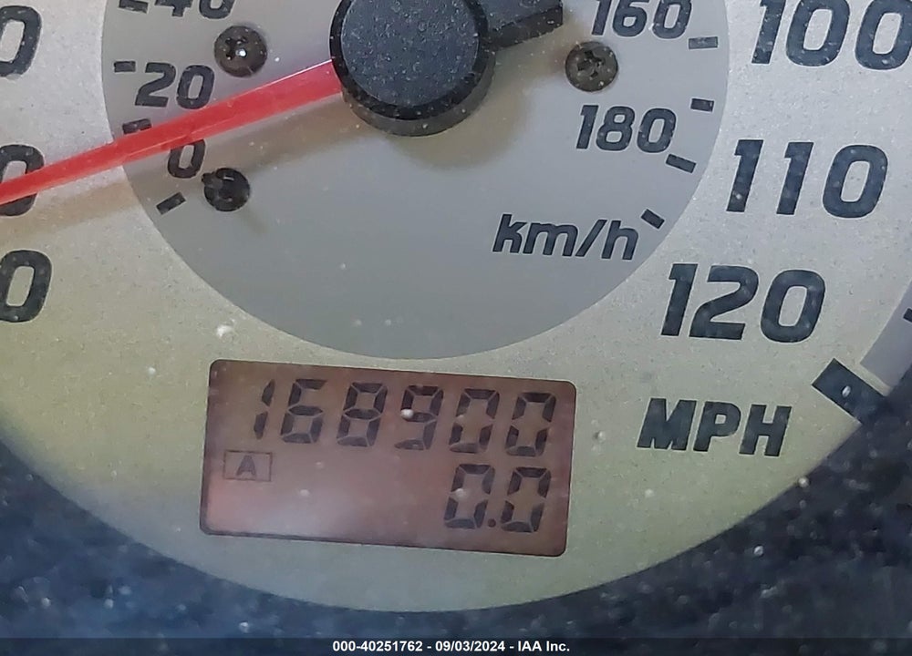2001 NISSAN PATHFINDER SE VIN: JN8DR07X61W510513
