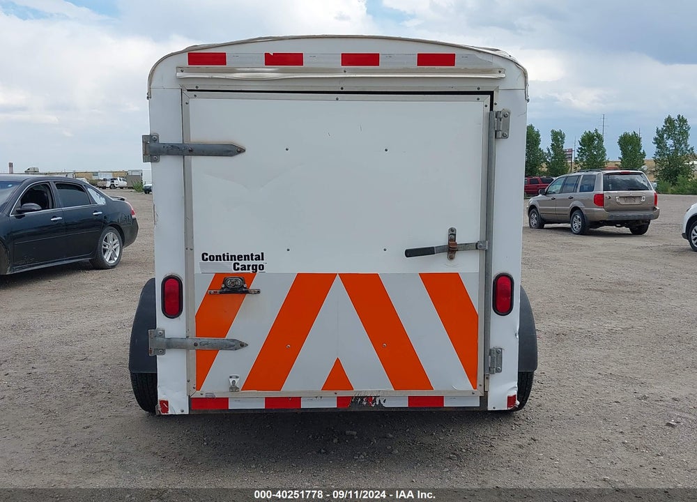 2001 UTILITY TRAILER MFG SIERRA TOWABLES VIN: 4X4TSE2131N017867