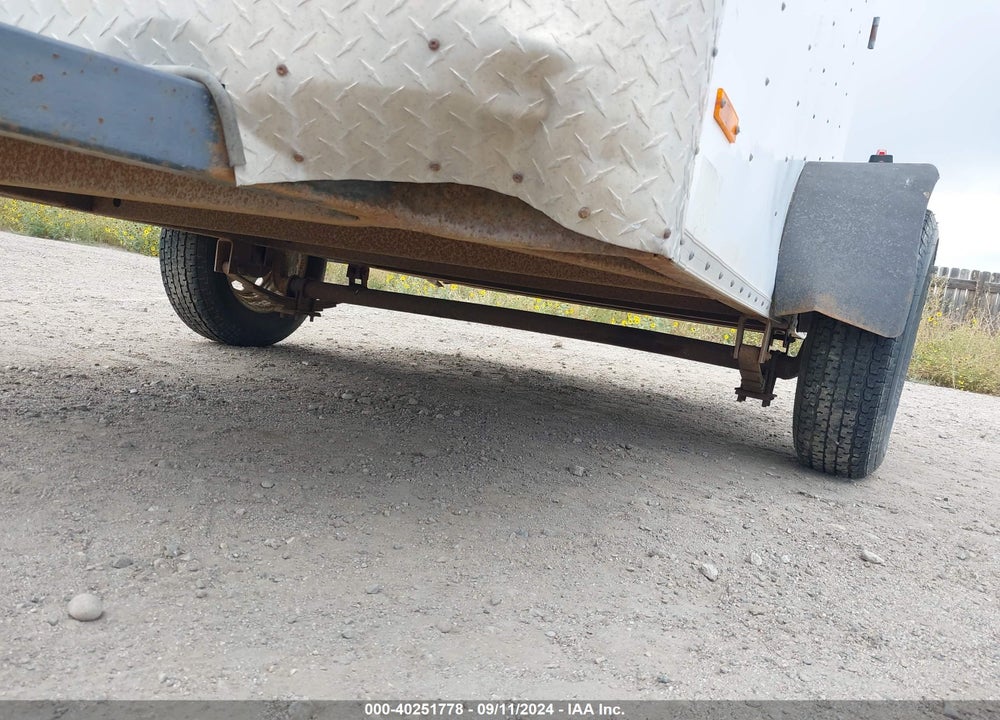 2001 UTILITY TRAILER MFG SIERRA TOWABLES VIN: 4X4TSE2131N017867