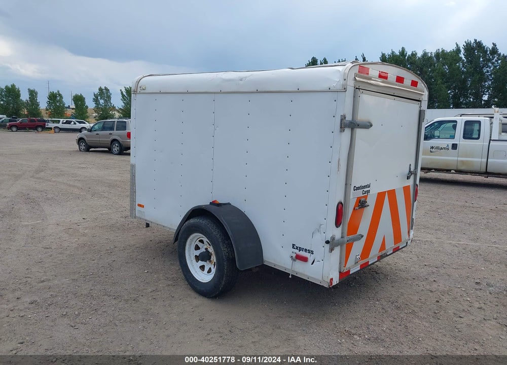 2001 UTILITY TRAILER MFG SIERRA TOWABLES VIN: 4X4TSE2131N017867