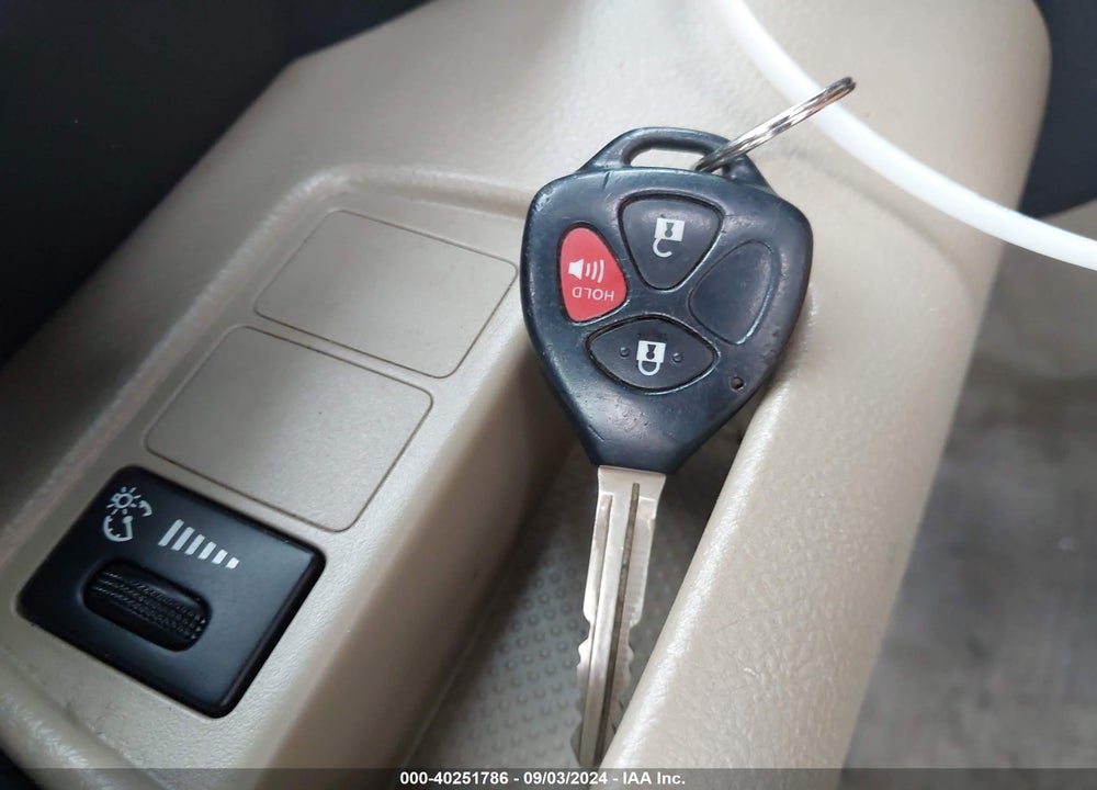 2011 TOYOTA RAV4 VIN: 2T3BF4DV6BW109842