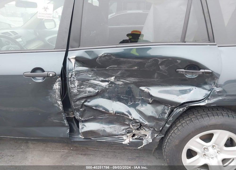 2011 TOYOTA RAV4 VIN: 2T3BF4DV6BW109842