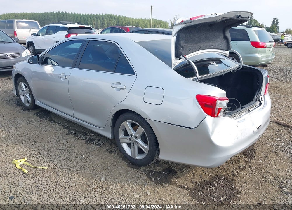 2014 TOYOTA CAMRY SE VIN: 4T1BF1FKXEU367165
