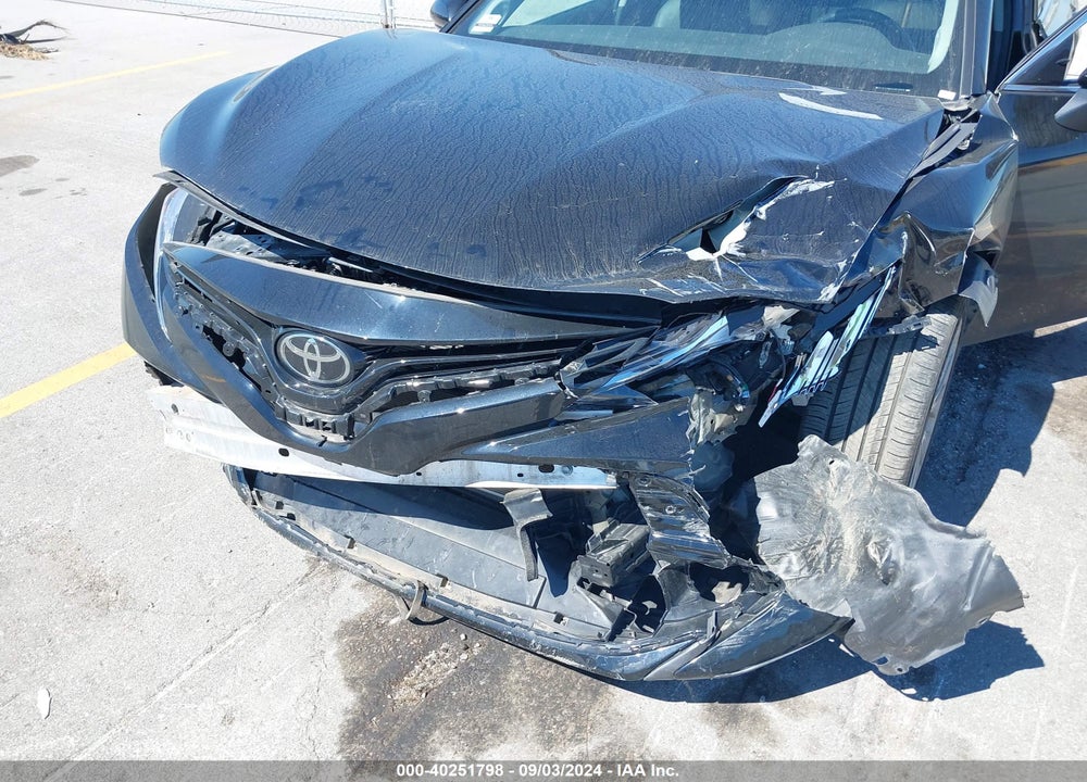 2020 TOYOTA CAMRY XLE AWD VIN: 4T1F11BK2LU017676