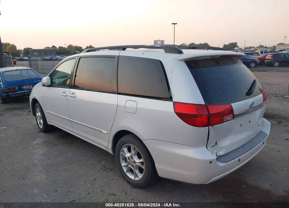 2004 TOYOTA SIENNA XLE LIMITED VIN: 5TDBA22C44S022823