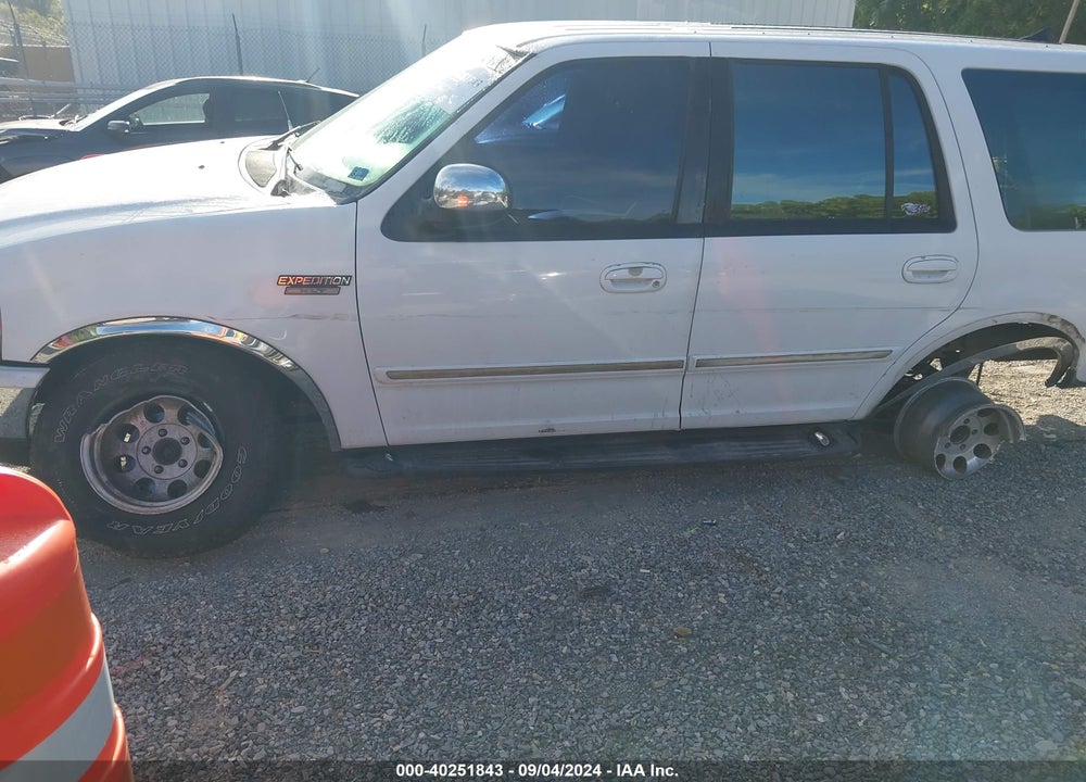 1997 FORD EXPEDITION EDDIE BAUER/XLT VIN: 1FMEU18W6VLA67714
