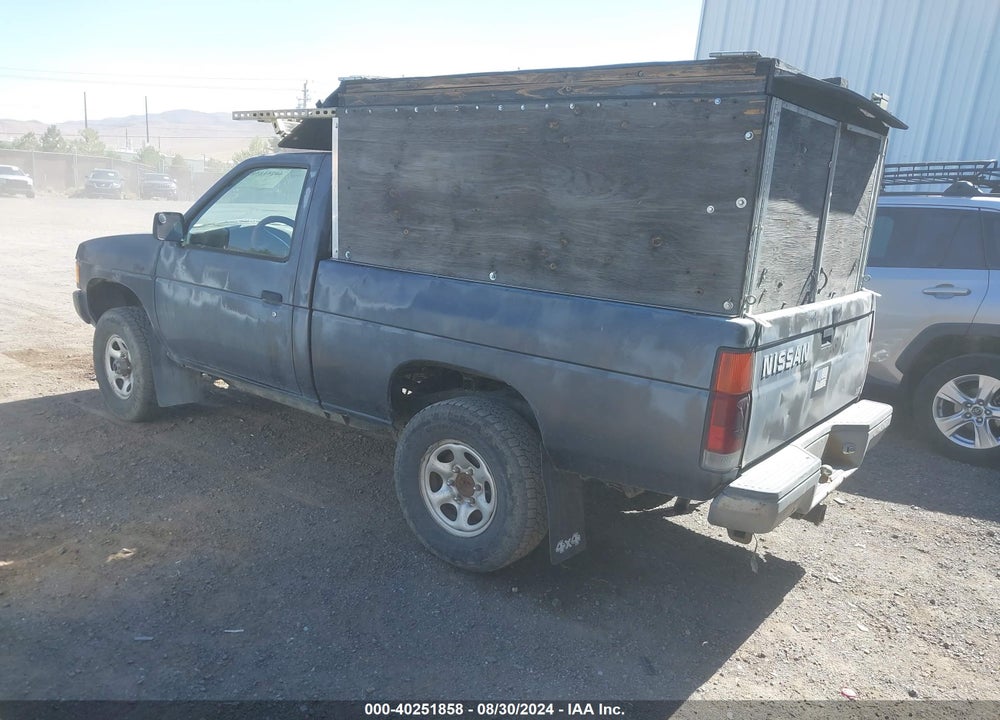 1994 NISSAN TRUCK XE VIN: 1N6SD11Y0RC300248