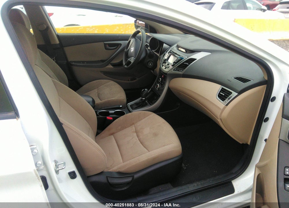 2015 HYUNDAI ELANTRA SE VIN: 5NPDH4AE0FH636067