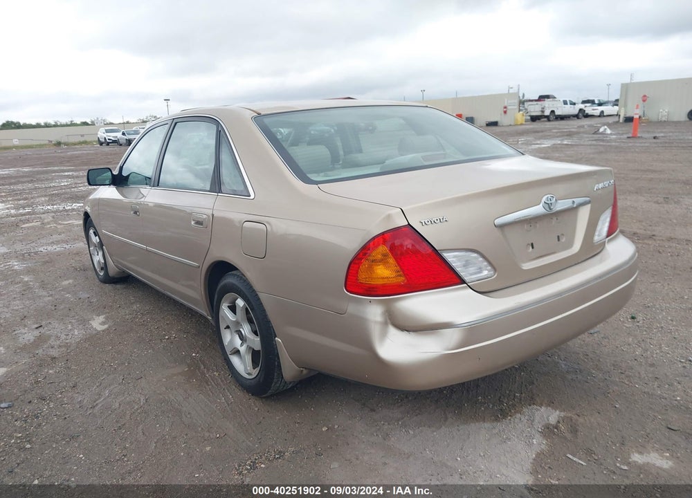 2001 TOYOTA AVALON XLS VIN: 4T1BF28B41U133018