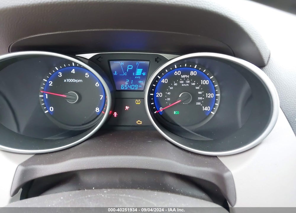 2015 HYUNDAI TUCSON LIMITED VIN: KM8JU3AG2FU954350