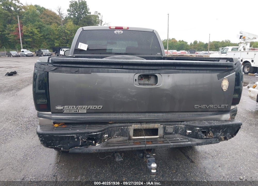 2000 CHEVROLET SILVERADO 1500 LS VIN: 1GCEK19TXYZ282769