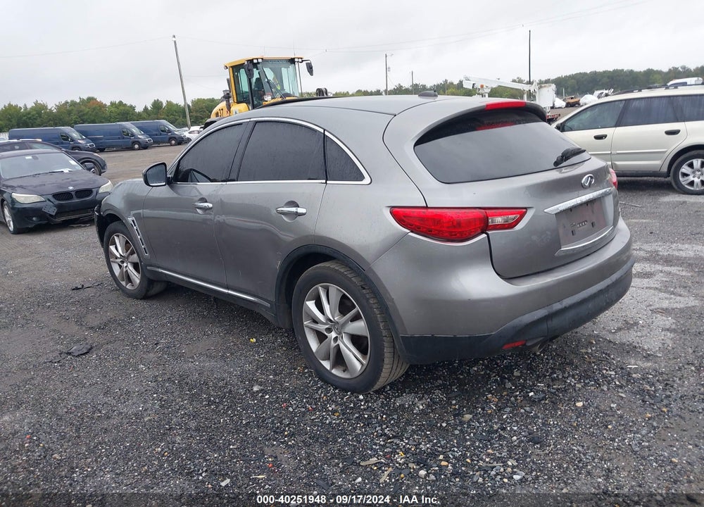 2011 INFINITI FX35 VIN: JN8AS1MW7BM731382