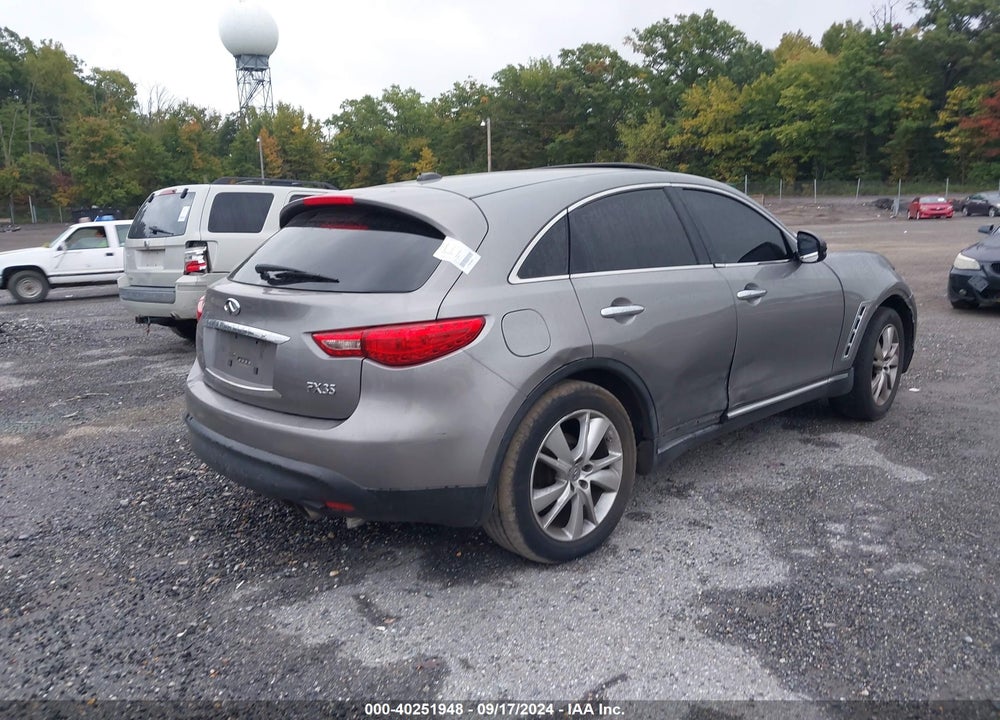 2011 INFINITI FX35 VIN: JN8AS1MW7BM731382