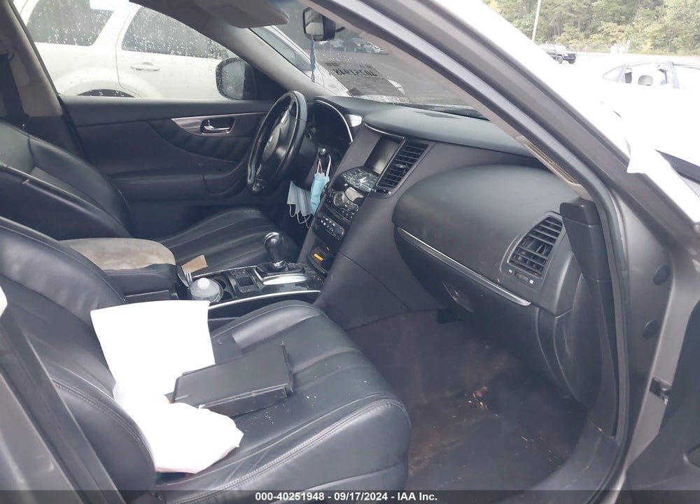 2011 INFINITI FX35 VIN: JN8AS1MW7BM731382