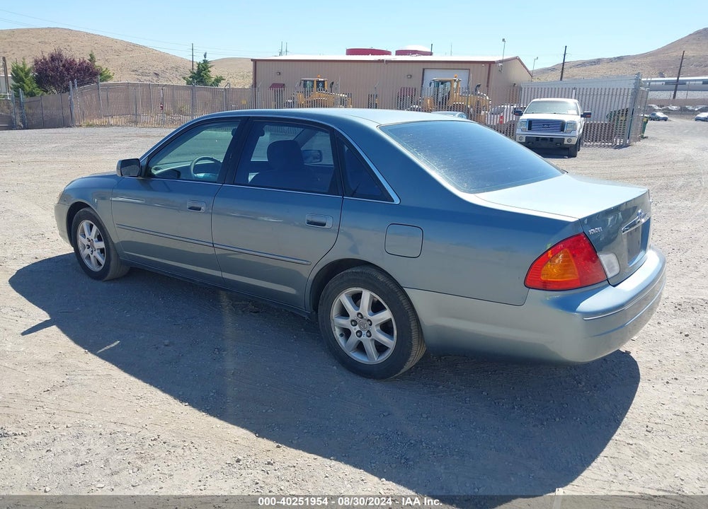 2001 TOYOTA AVALON XLS VIN: 4T1BF28B11U186677