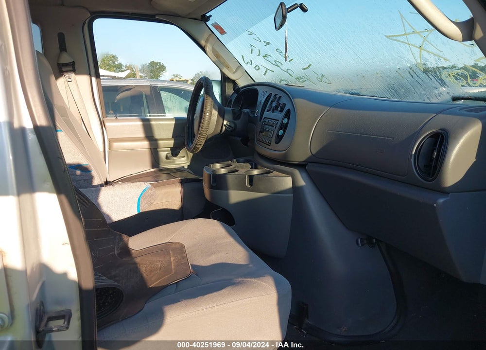 2007 FORD E-350 SUPER DUTY XL/XLT VIN: 1FBSS31L47DA91004