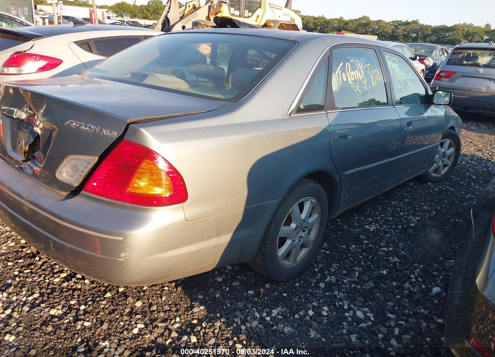 2000 TOYOTA AVALON XLS VIN: 4T1BF28B4YU106816