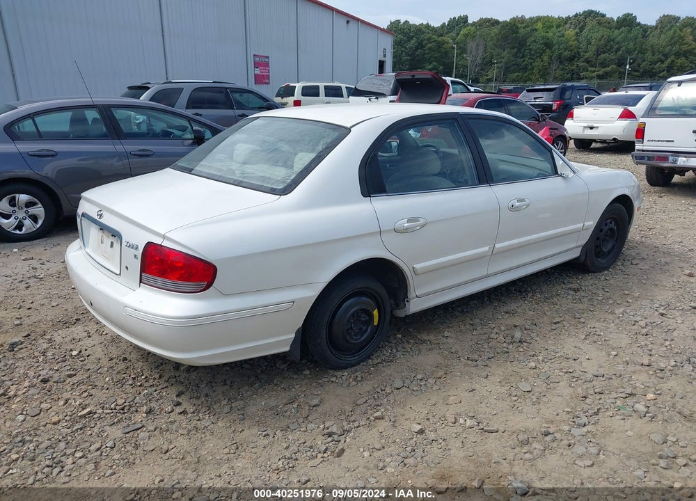 2002 HYUNDAI SONATA GLS VIN: KMHWF25H82A624818