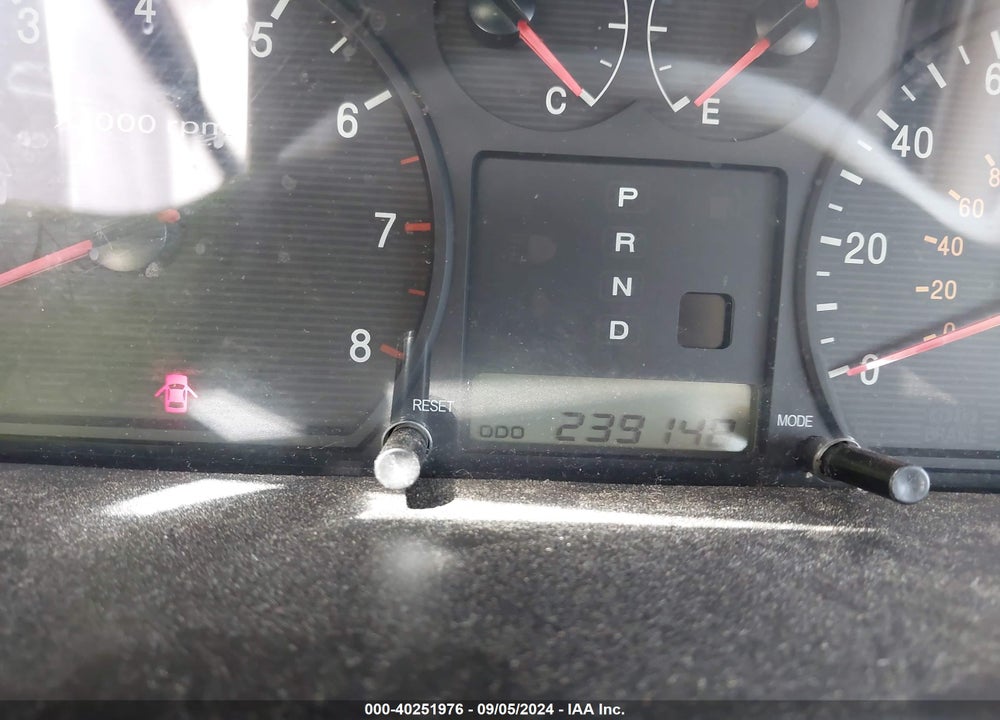 2002 HYUNDAI SONATA GLS VIN: KMHWF25H82A624818