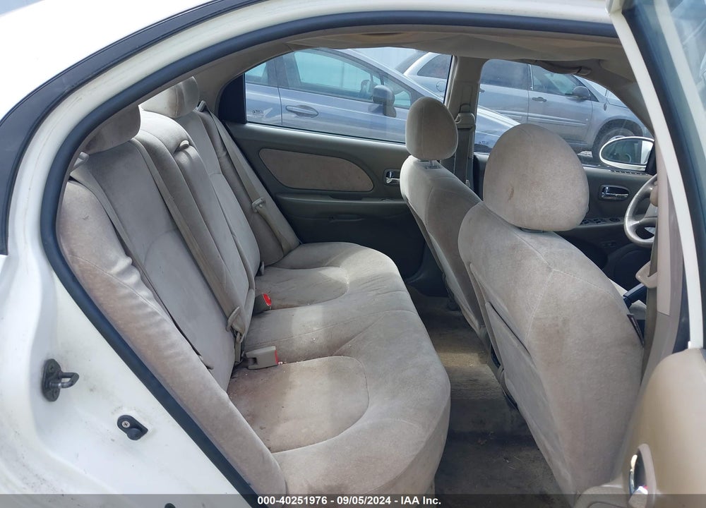2002 HYUNDAI SONATA GLS VIN: KMHWF25H82A624818