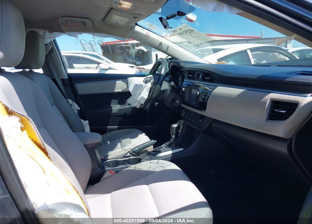 2015 TOYOTA COROLLA LE VIN: 2T1BURHE8FC356440
