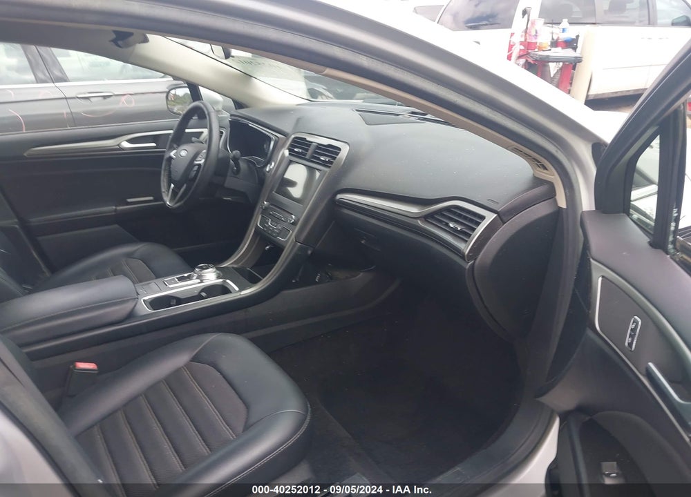 2017 FORD FUSION SE VIN: 3FA6P0H73HR174914