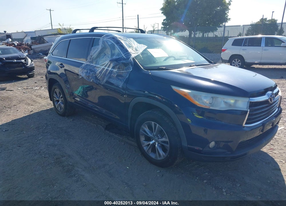 2014 TOYOTA HIGHLANDER XLE V6 VIN: 5TDJKRFH0ES026876