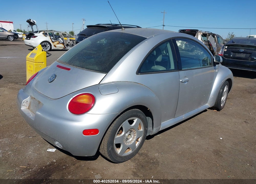 2000 VOLKSWAGEN NEW BEETLE GLS VIN: 3VWCC21C2YM436282