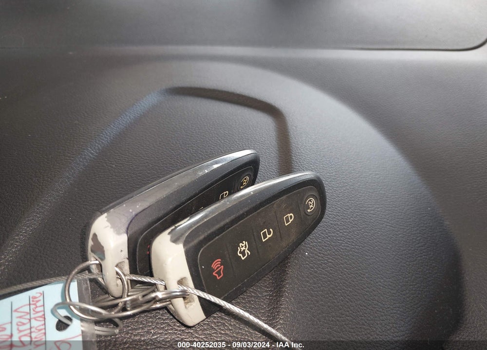 2019 FORD ESCAPE SE VIN: 1FMCU0GD9KUB21692