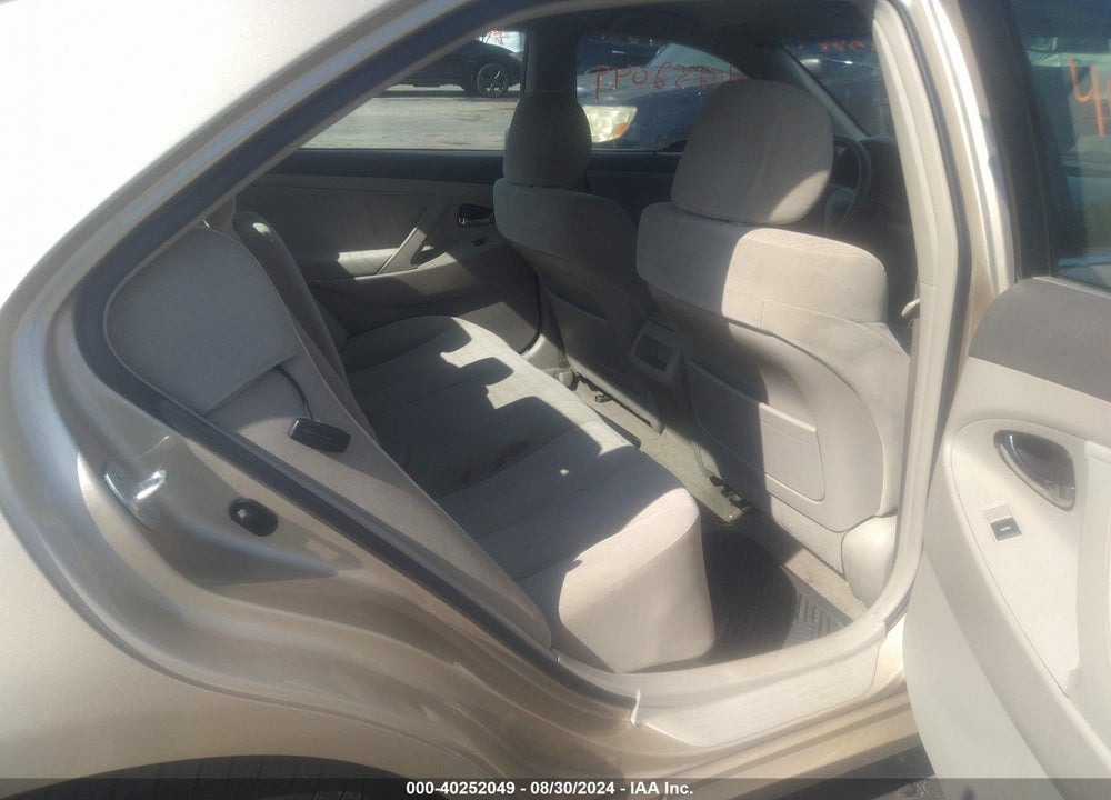 2011 TOYOTA CAMRY LE VIN: 4T1BF3EK4BU636818