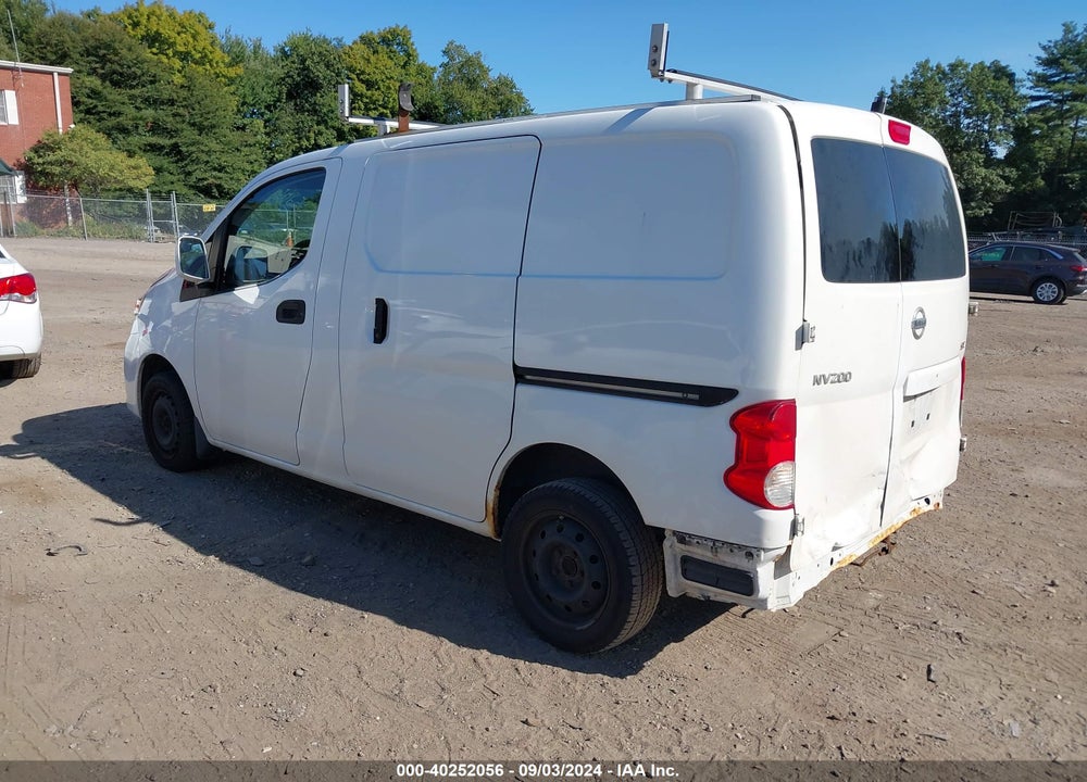 2015 NISSAN NV200 SV VIN: 3N6CM0KN7FK706567