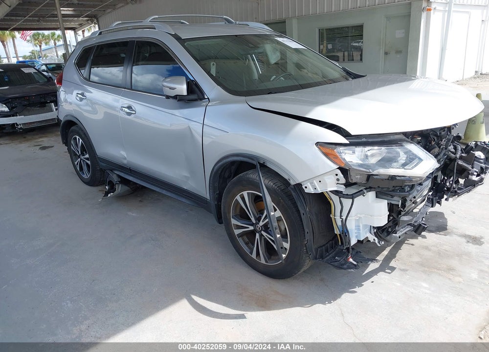 2019 NISSAN ROGUE SV VIN: JN8AT2MT9KW252622