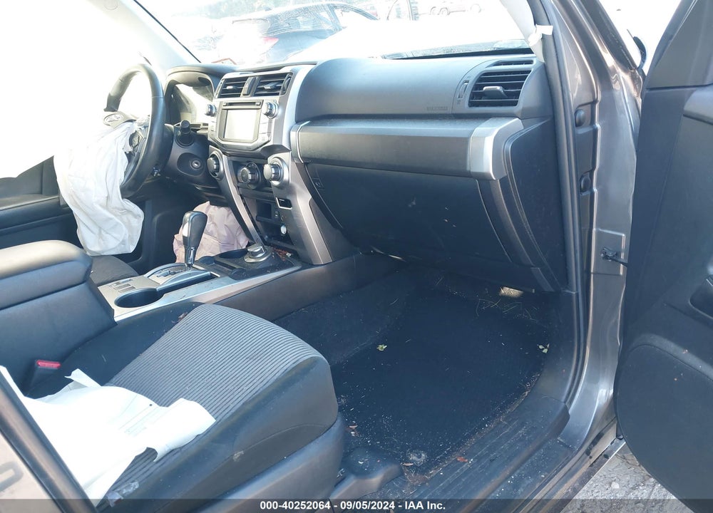 2014 TOYOTA 4RUNNER SR5 VIN: JTEBU5JR6E5170814