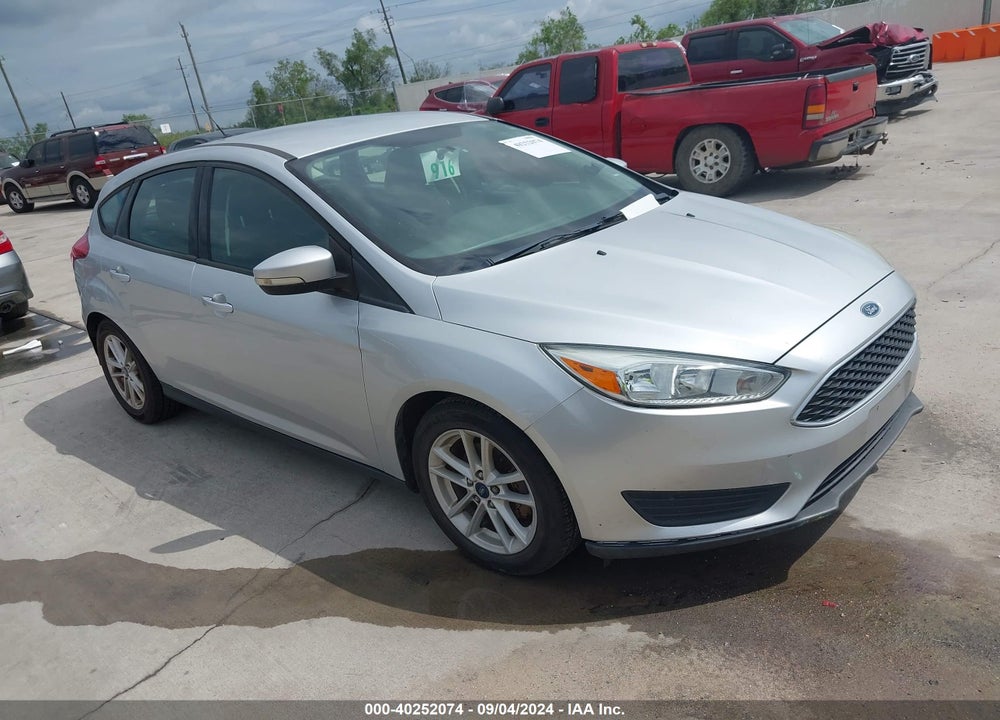 2015 FORD FOCUS SE VIN: 1FADP3KE2FL218560
