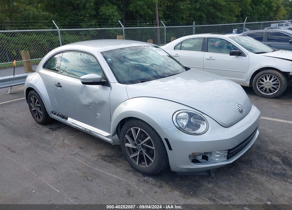 2015 VOLKSWAGEN BEETLE 1.8T CLASSIC VIN: 3VWF17AT3FM656527