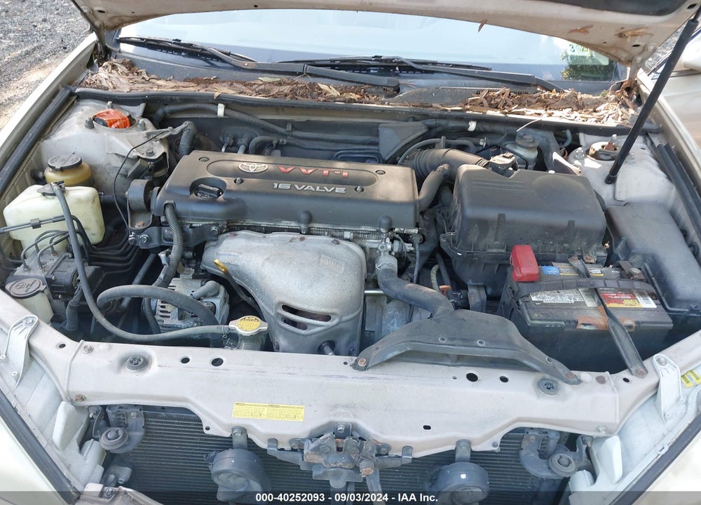2002 TOYOTA CAMRY XLE VIN: 4T1BE30K42U579112