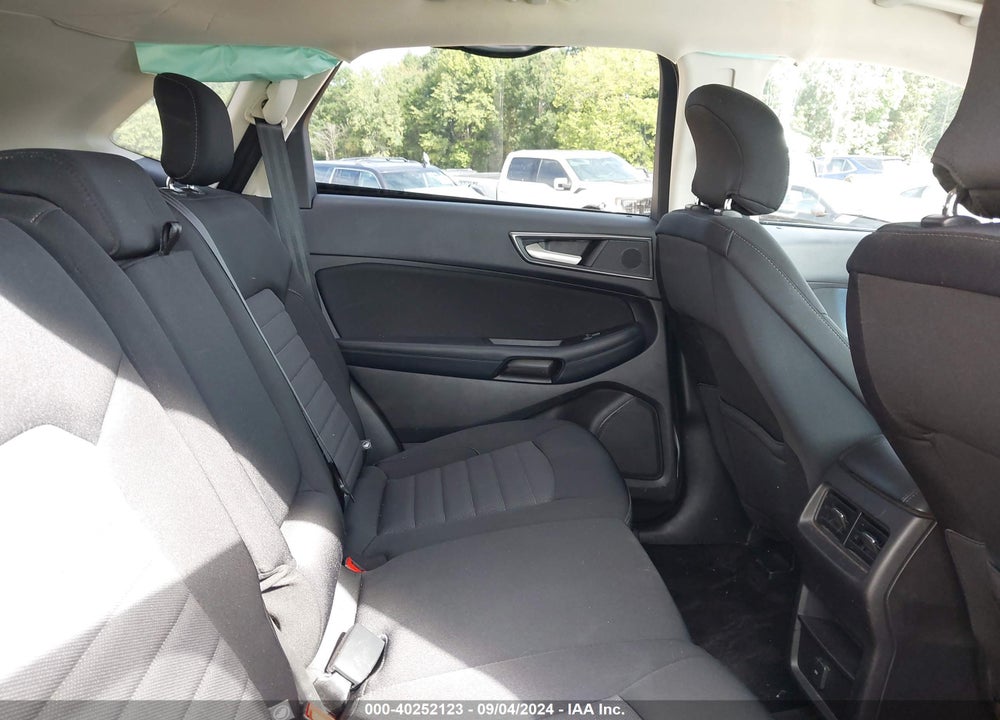 2018 FORD EDGE SE VIN: 2FMPK3G92JBB35636