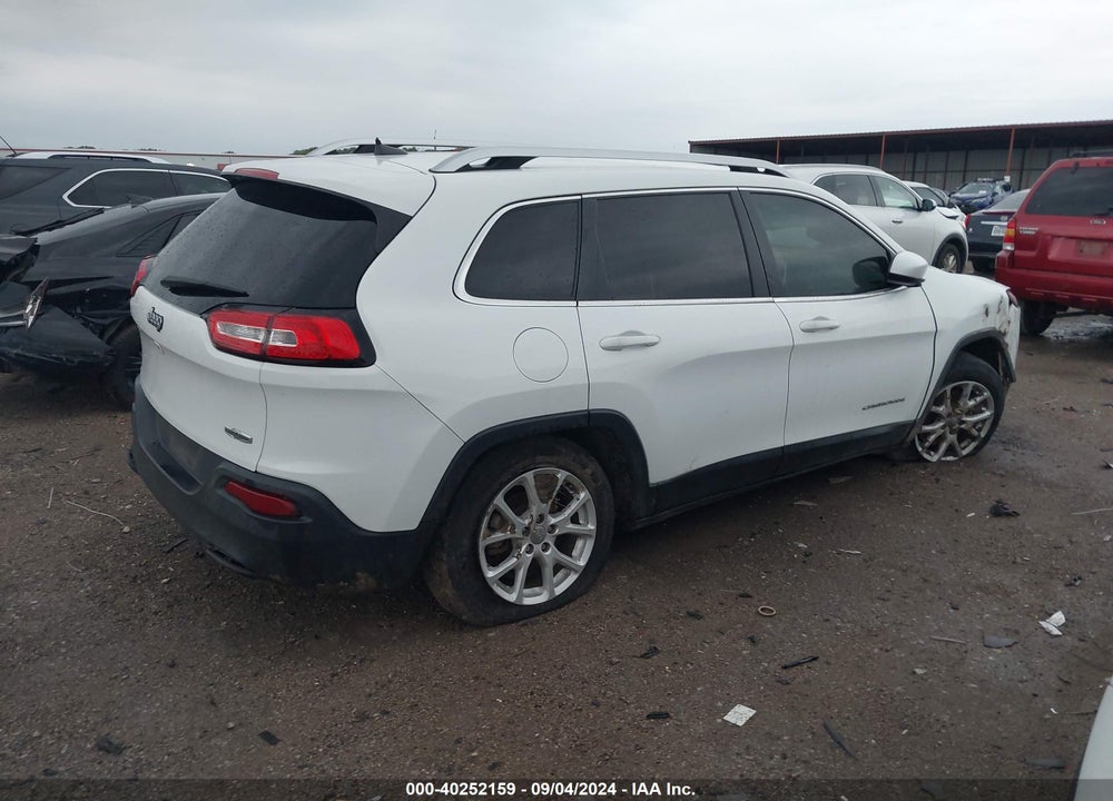 2016 JEEP CHEROKEE LATITUDE VIN: 1C4PJLCB9GW136094