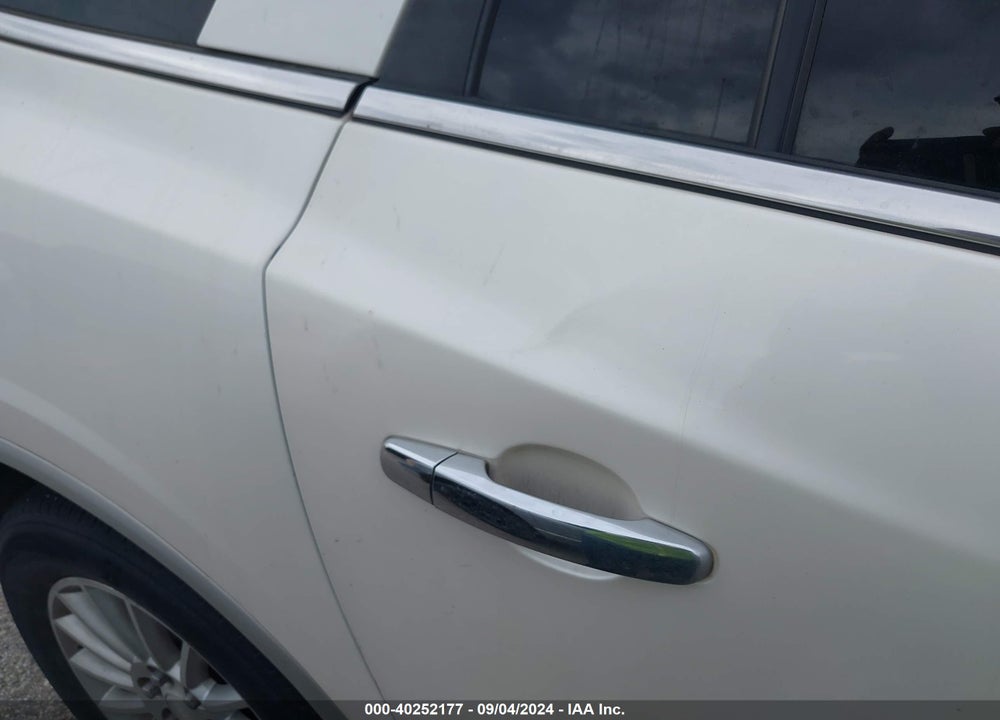 2010 BUICK ENCLAVE 1XL VIN: 5GALRBED3AJ180503