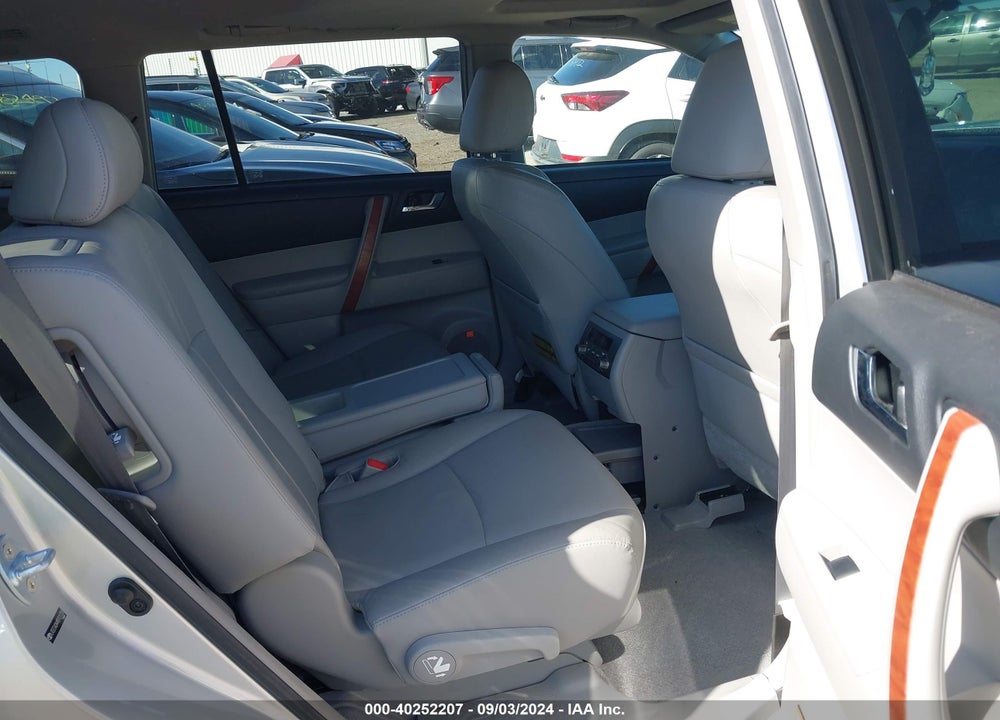 2009 TOYOTA HIGHLANDER LIMITED VIN: JTEES42A492121723