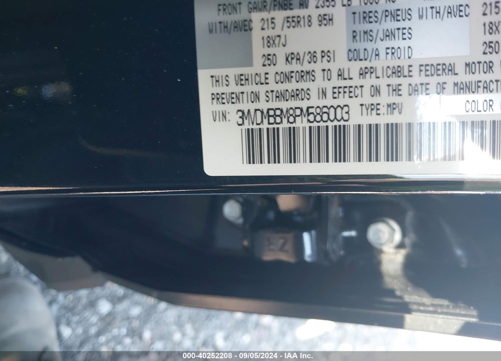 2023 MAZDA CX-30 2.5 S SELECT VIN: 3MVDMBBM8PM586003