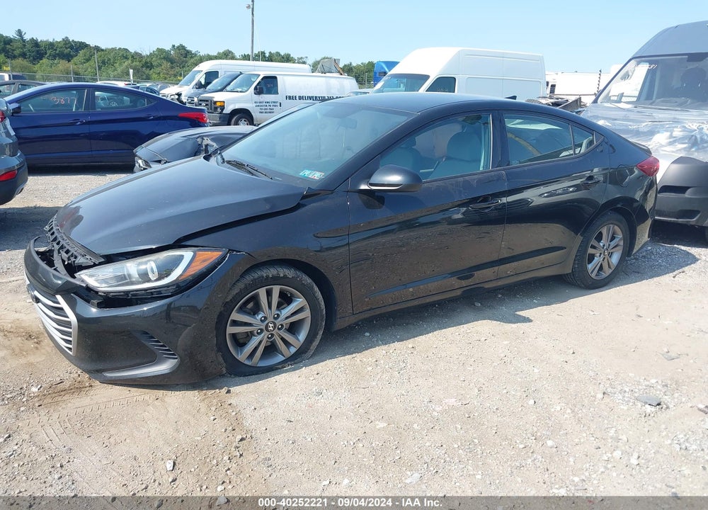 2017 HYUNDAI ELANTRA SE VIN: 5NPD84LF5HH105326